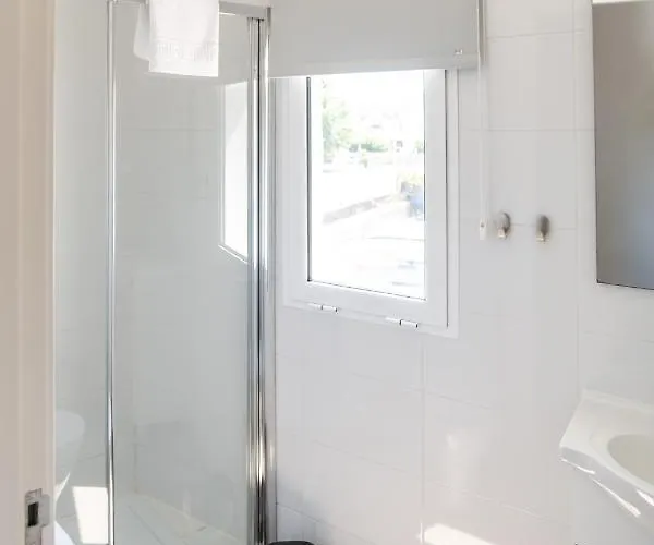 Casa Rosas - Roses House Dom wakacyjny Miranda do Corvo