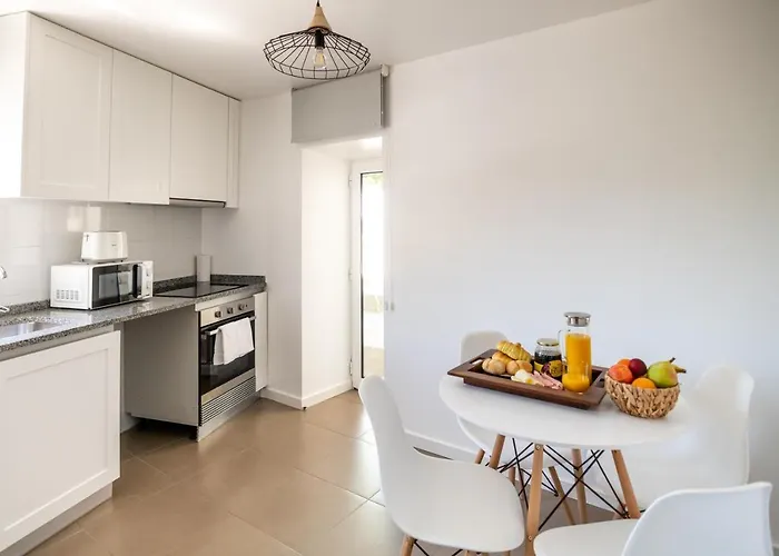 Casa Rosas - Roses House Dom wakacyjny Miranda do Corvo